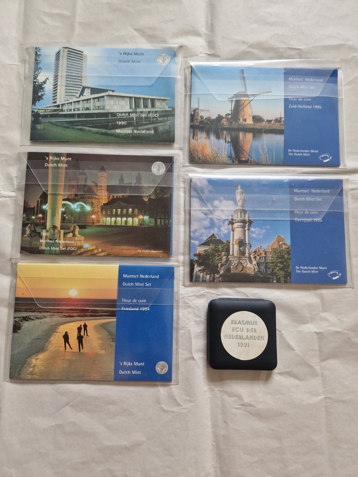 5 x muntenset. 1 x losse munt. Nieuw in verpakking., Postzegels en Munten, Ophalen of Verzenden, Koningin Beatrix, Overige waardes