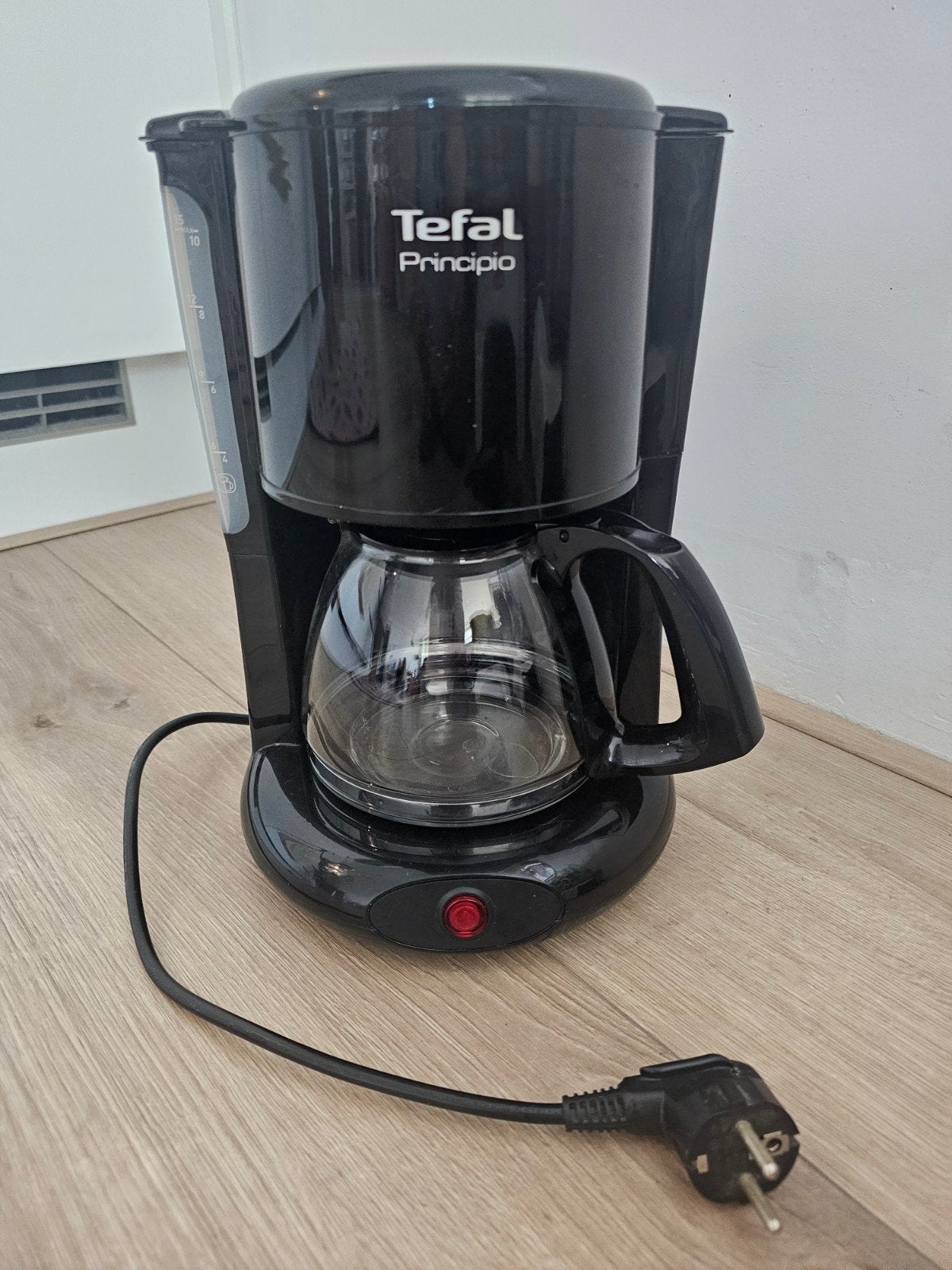 Tefal Principio koffiezetapparaat  - Als nieuw!!, Witgoed en Apparatuur, Koffiezetapparaten, Ophalen, Zo goed als nieuw, Koffiemachine
