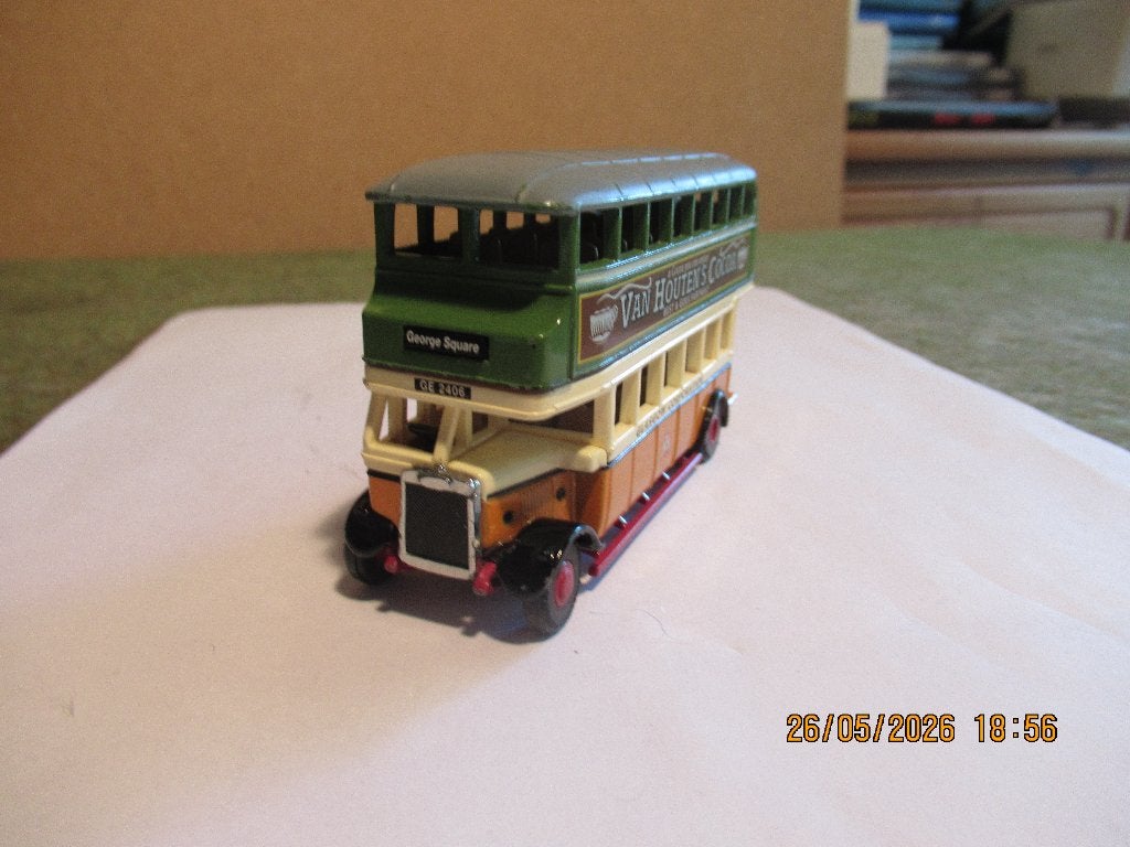 Dubbeldekker  Matchbox, Ophalen of Verzenden, Zo goed als nieuw, Bus of Vrachtwagen
