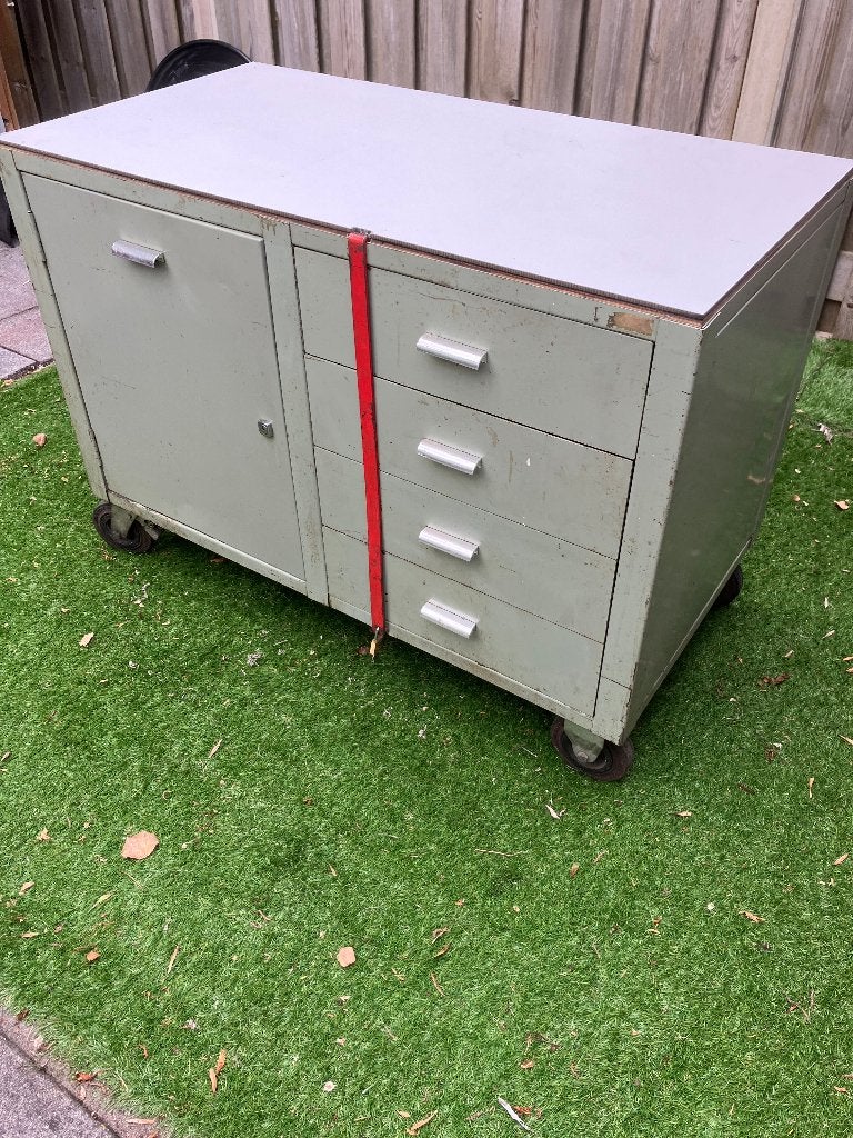 gereedschapwagen, Ophalen, Gebruikt