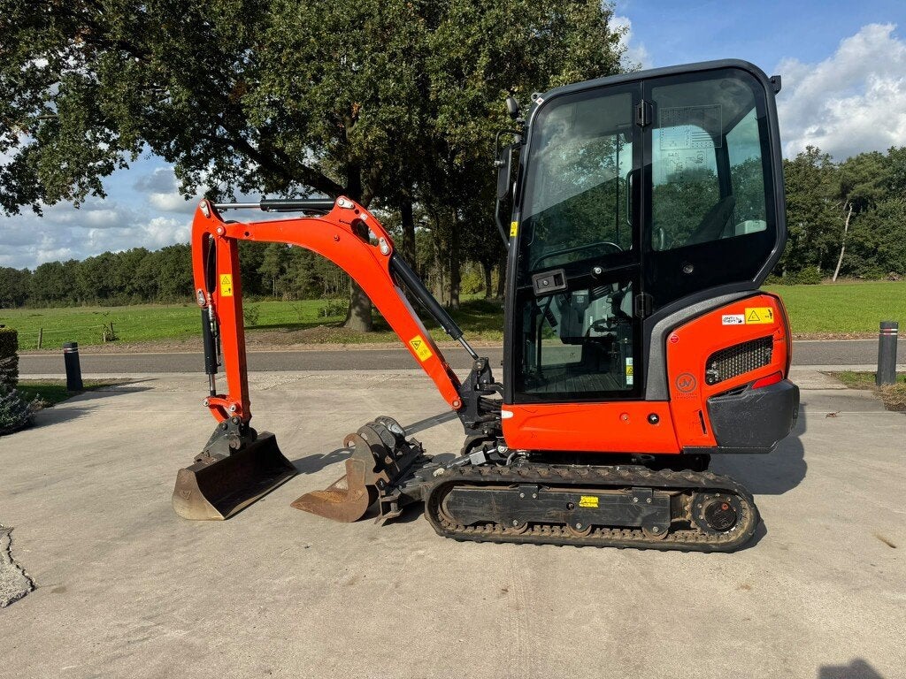 Kubota KX019-4 | 2024 | 1.028 uur | CW05 + 3 bakken, Kubota Hol, Kbt_g.eu_market_surveillance@kubota.com, Hoofdweg Oostzijde 1264
2153 LR  Nieuw-Vennep