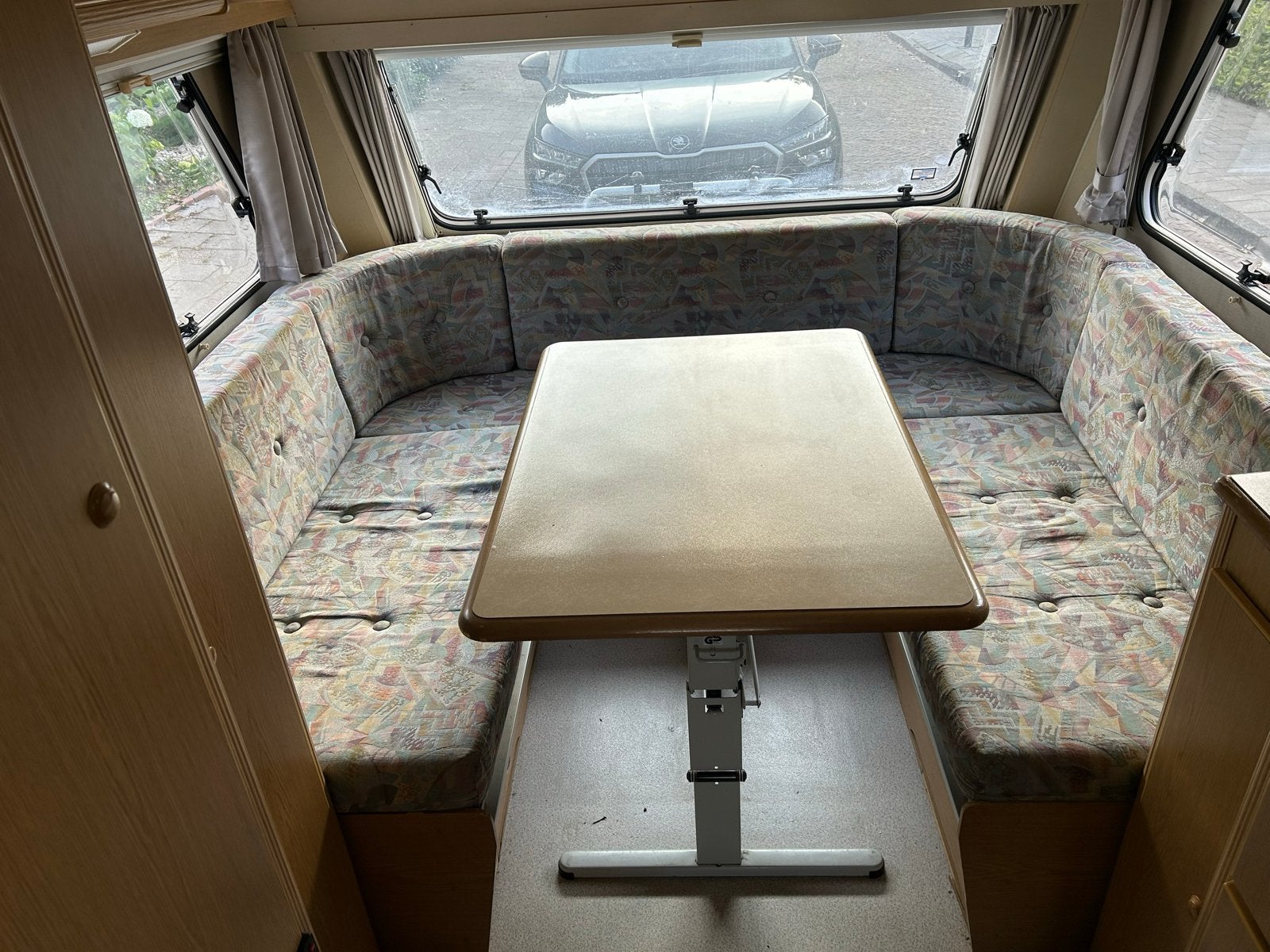 Originele KIP Grey Line 48T voorzit + tafel | Complete set, Caravans en Kamperen, Caravan accessoires, Ophalen, Gebruikt
