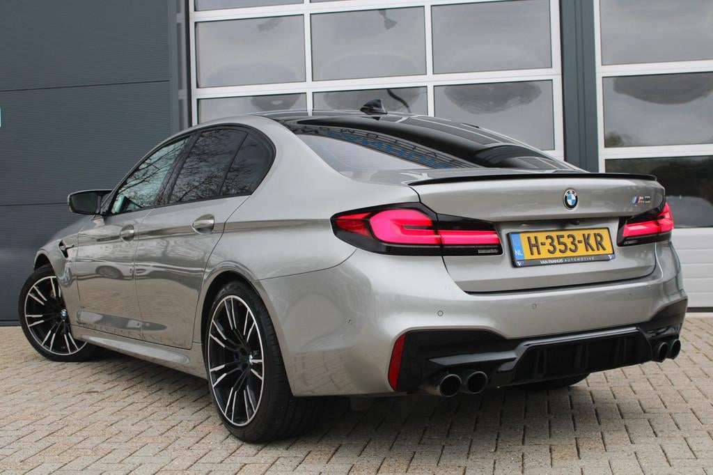 BMW M5 4.4 V8 600pk | B&W | 360 | Carbon| ACC | HUD | Soft C, Automaat, Gebruikt, 8 cilinders, 1865 kg