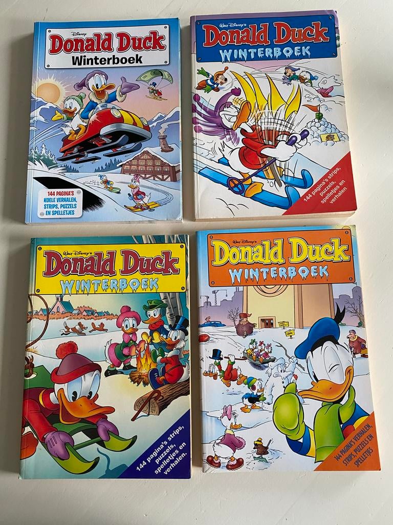 4 Donald Duck Winterboeken - 2002, 2003, 2004, 2019, Meerdere stripboeken, Ophalen of Verzenden, Gelezen