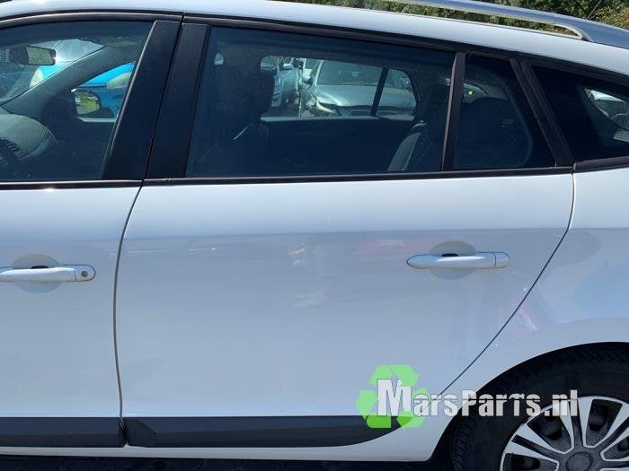 Portier 4Deurs links-achter van een Renault Megane, Gebruikt, -, -, Ophalen of Verzenden