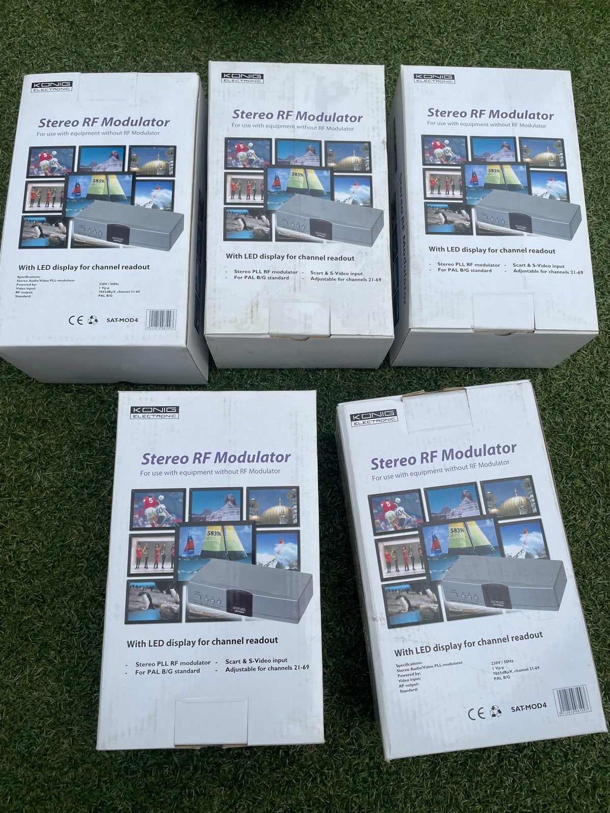 Koning Stereo RF Modulator - Nieuw in doos, Ophalen of Verzenden, Nieuw, Minder dan 2 meter, Overige kabels