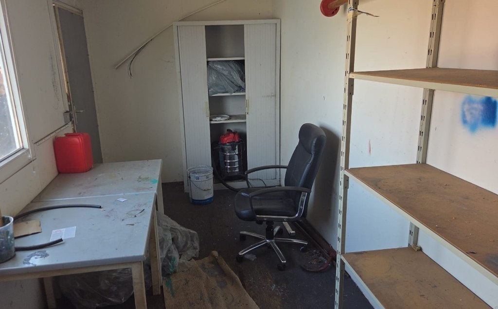 kantoor unit/schaft unit, Ophalen, Gebruikt
