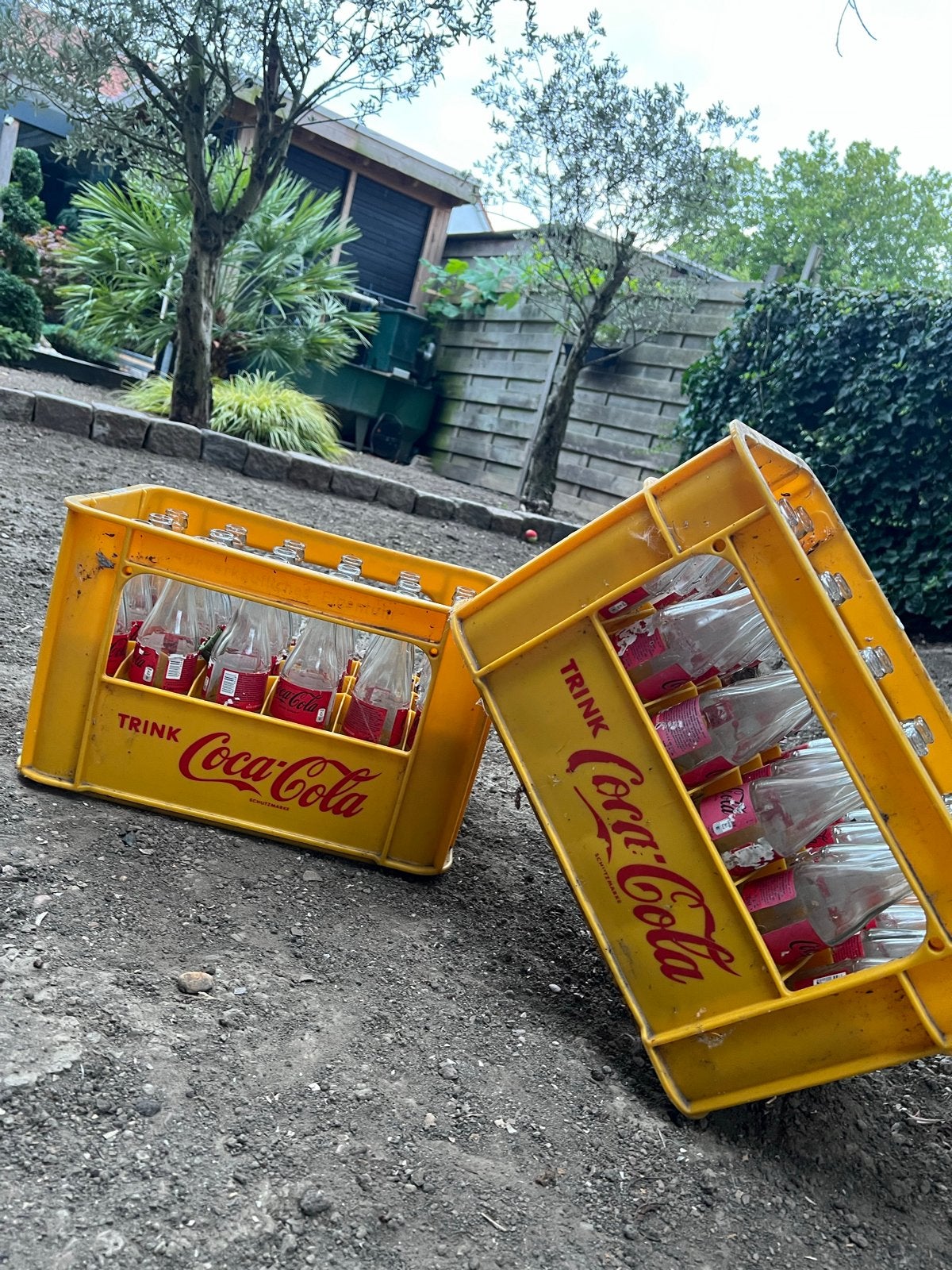 Vintage Coca-Cola kratten met flessen, Ophalen
