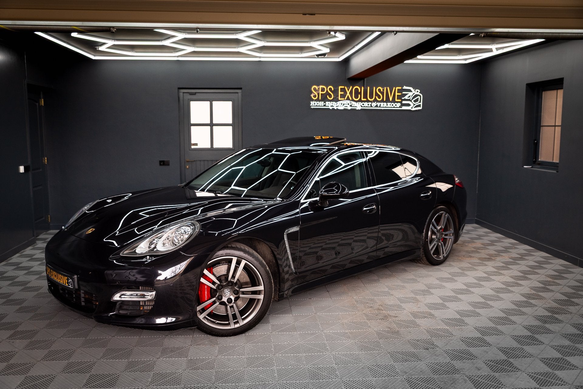 Porsche Panamera 4.8 Turbo / Pano / Stoelverw&koeling v+a /, Auto's, Porsche, Automaat, Gebruikt, 8 cilinders, 4 stoelen