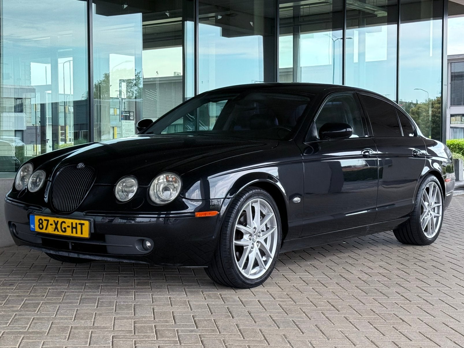 Jaguar S-Type 3.0 V6 Sport R Facelift BTW Navi NAP, Automaat, 238 pk, Achterwielaandrijving, Zwart