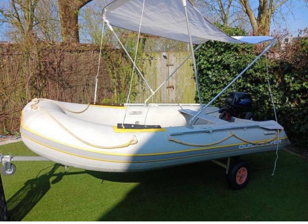 Quicksilver rubberboot met trailer en kalftrailer motorsteun, Ophalen, Zo goed als nieuw, Twee personen, Overige typen