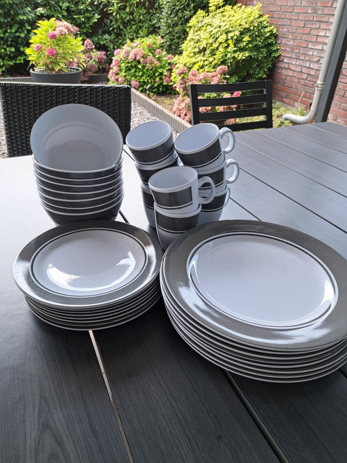 Melamine servies set 32 delig - Ideaal voor camping of tuin, Ophalen, Kunststof, Gebruikt, Modern