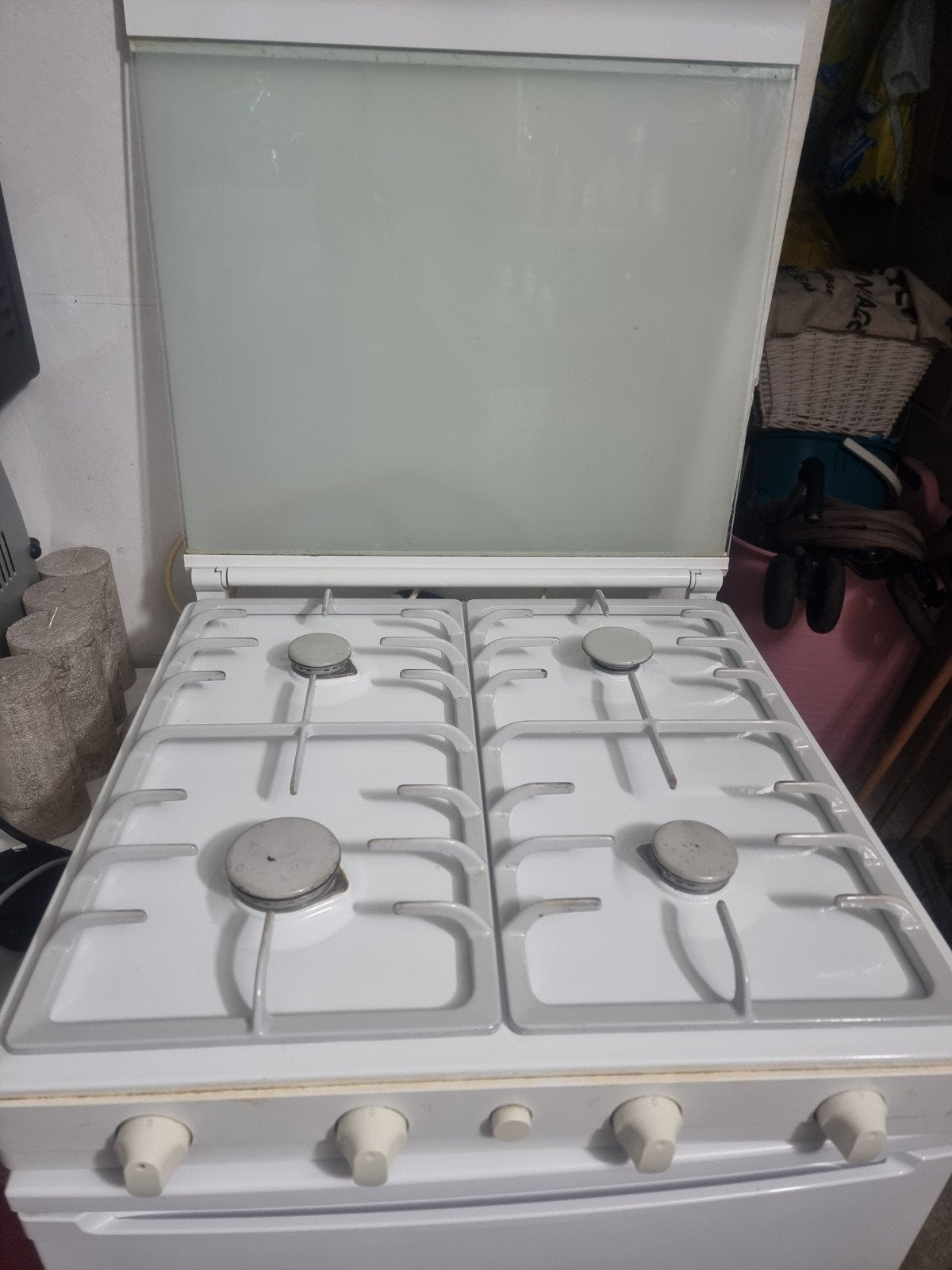 Whirlpool gasfornuis met 4 kookzones en oven, Witgoed en Apparatuur, Fornuizen, Ophalen, Gebruikt, 4 kookzones, Gas