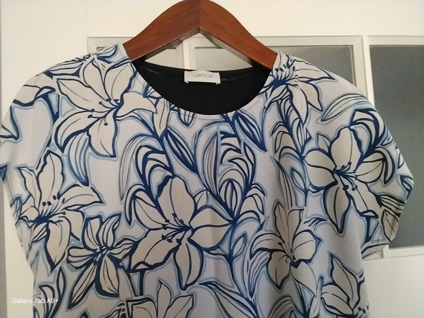 BLOUSE      CARTOON     maat      42., Ophalen of Verzenden, Zo goed als nieuw, Maat 42/44 (L)