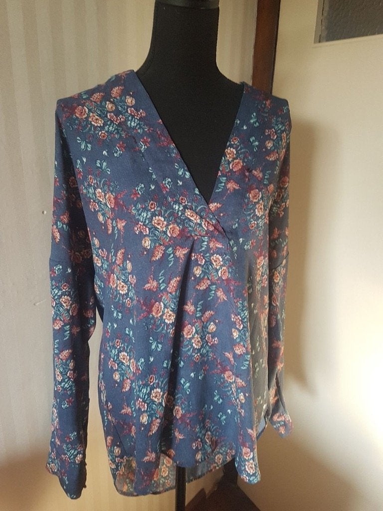 Fleurige flower bloemetjes blouse van S. Oliver., Maat 42/44 (L), S.Oliver, Gedragen, Verzenden