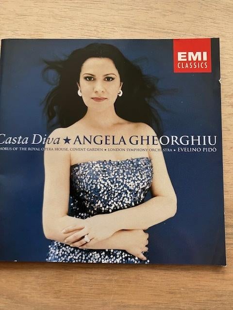 Angela Gheorghiu - Casta Diva -, Met libretto, Opera of Operette, Ophalen of Verzenden, Zo goed als nieuw