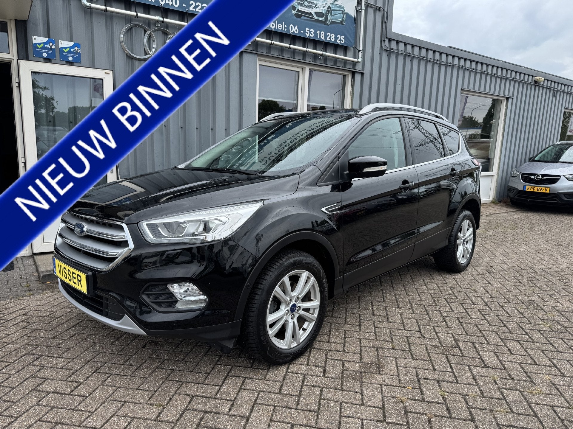 Ford Kuga 1.5 EcoBoost Titanium (bj 2017), Auto's, 4 cilinders, Zwart, Leder, Bedrijf