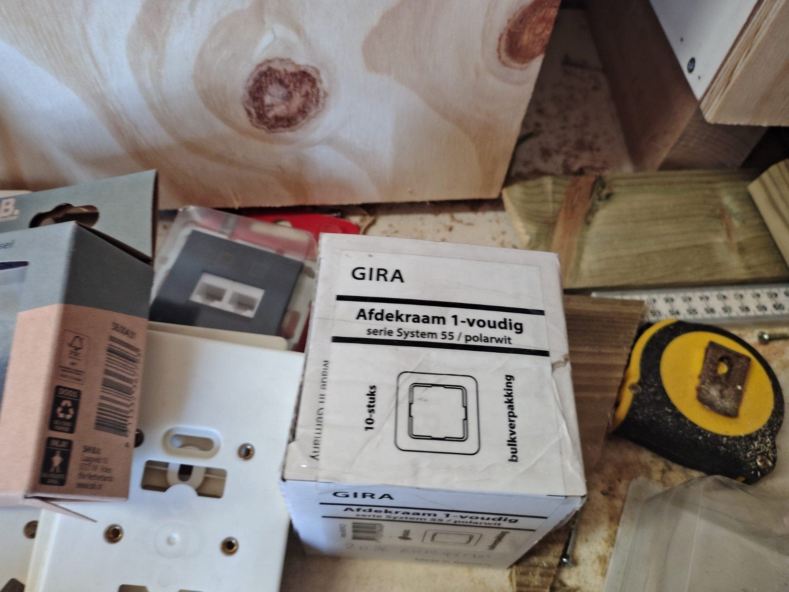 Gira en Q-Link Schakelmateriaal en Stopcontacten, Ophalen of Verzenden, Stopcontact