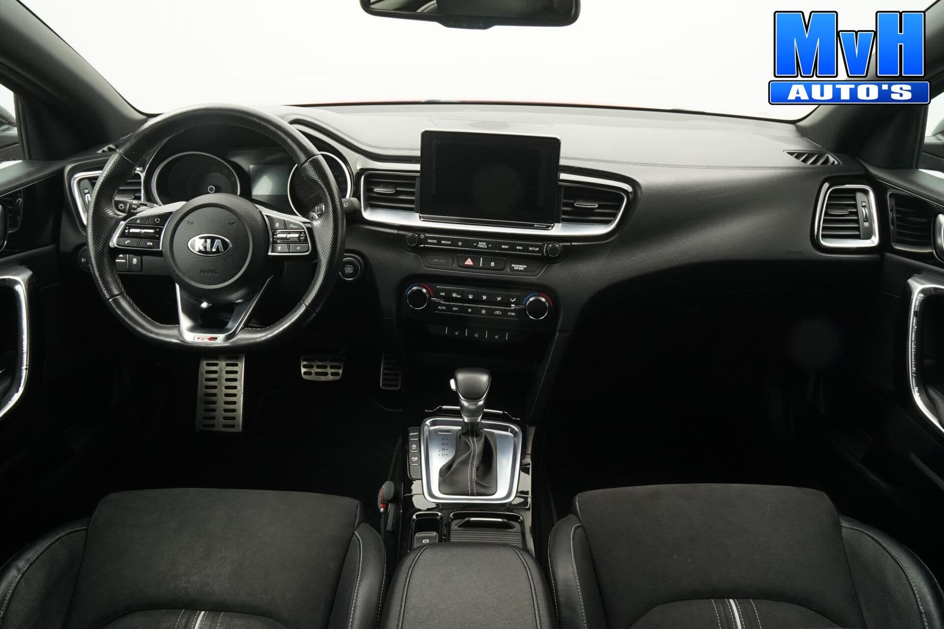 Kia ProCeed 1.4 T-GDI GT-Line|LUXE|TREKHAAK|PANO|LED|NAP|CAM, Dealer onderhouden, Adaptive Cruise Control, Euro 6, 4 cilinders