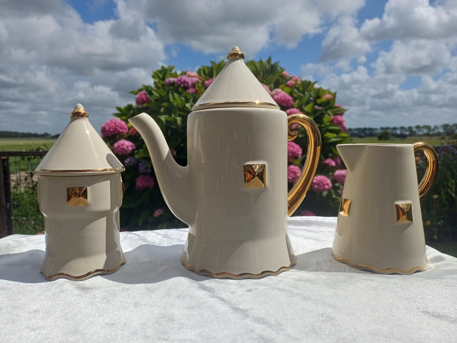 Puntgaaf Vintage Artichaut France Crème Goud Serviesgoed €65, Ophalen, Overige typen, Overige stijlen, Glas