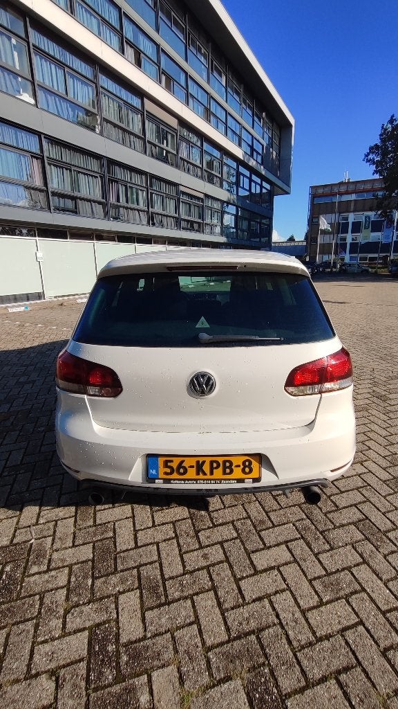 Volkswagen Golf 2.0 GTI 155KW DSG 2010 Wit, Auto's, 4 cilinders, Wit, 1314 kg, 211 pk
