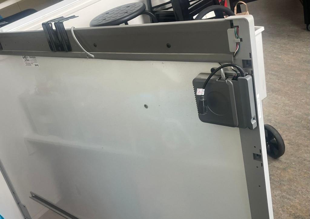 Smart board, Audio, Tv en Foto, Gebruikt, 50 Hz, 100 cm of meer, Ophalen