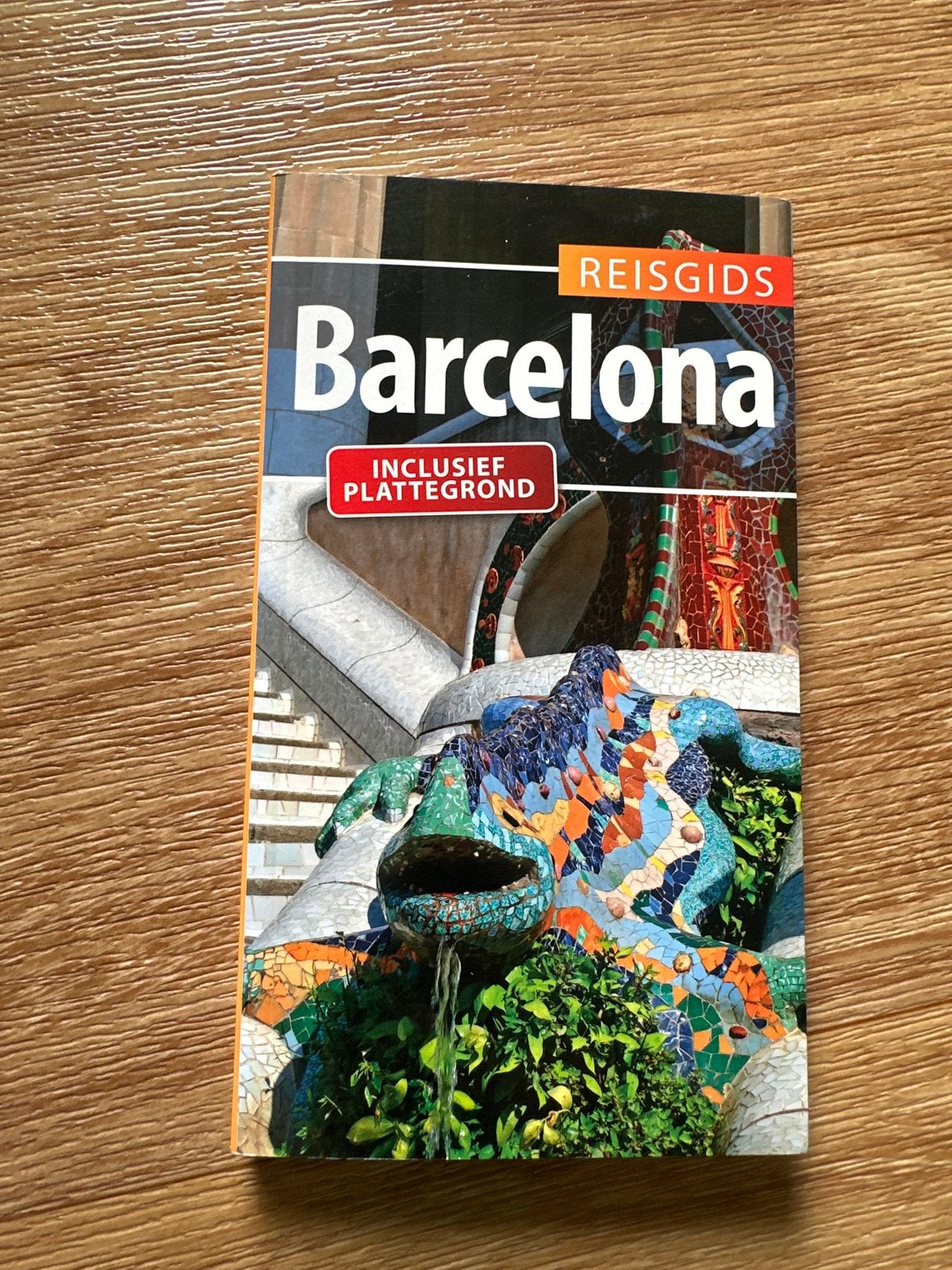 Reisgids Barcelona inclusief plattegrond, Boeken, Overige merken, Europa, Ophalen of Verzenden, Zo goed als nieuw