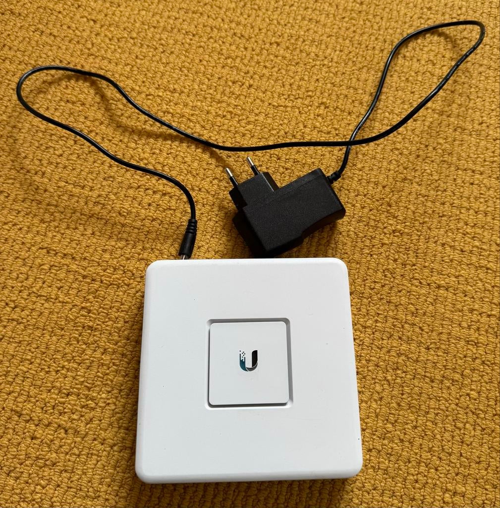Ubiquiti UniFi USG Router, Verzenden, Gebruikt, Router