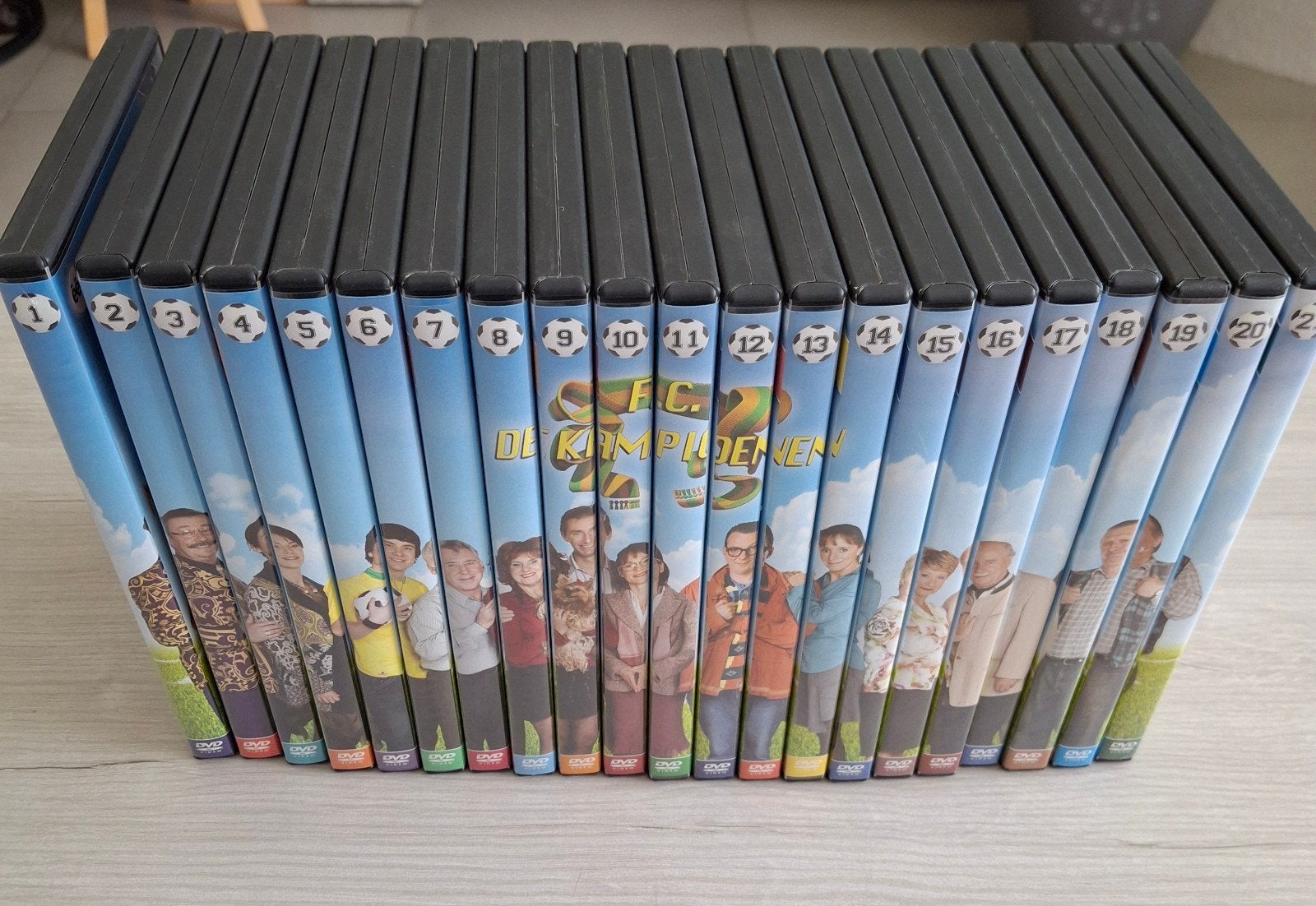 complete vlaamse serie fc kampioenen + speelfilms, Alle leeftijden, Ophalen of Verzenden, Zo goed als nieuw, Komedie
