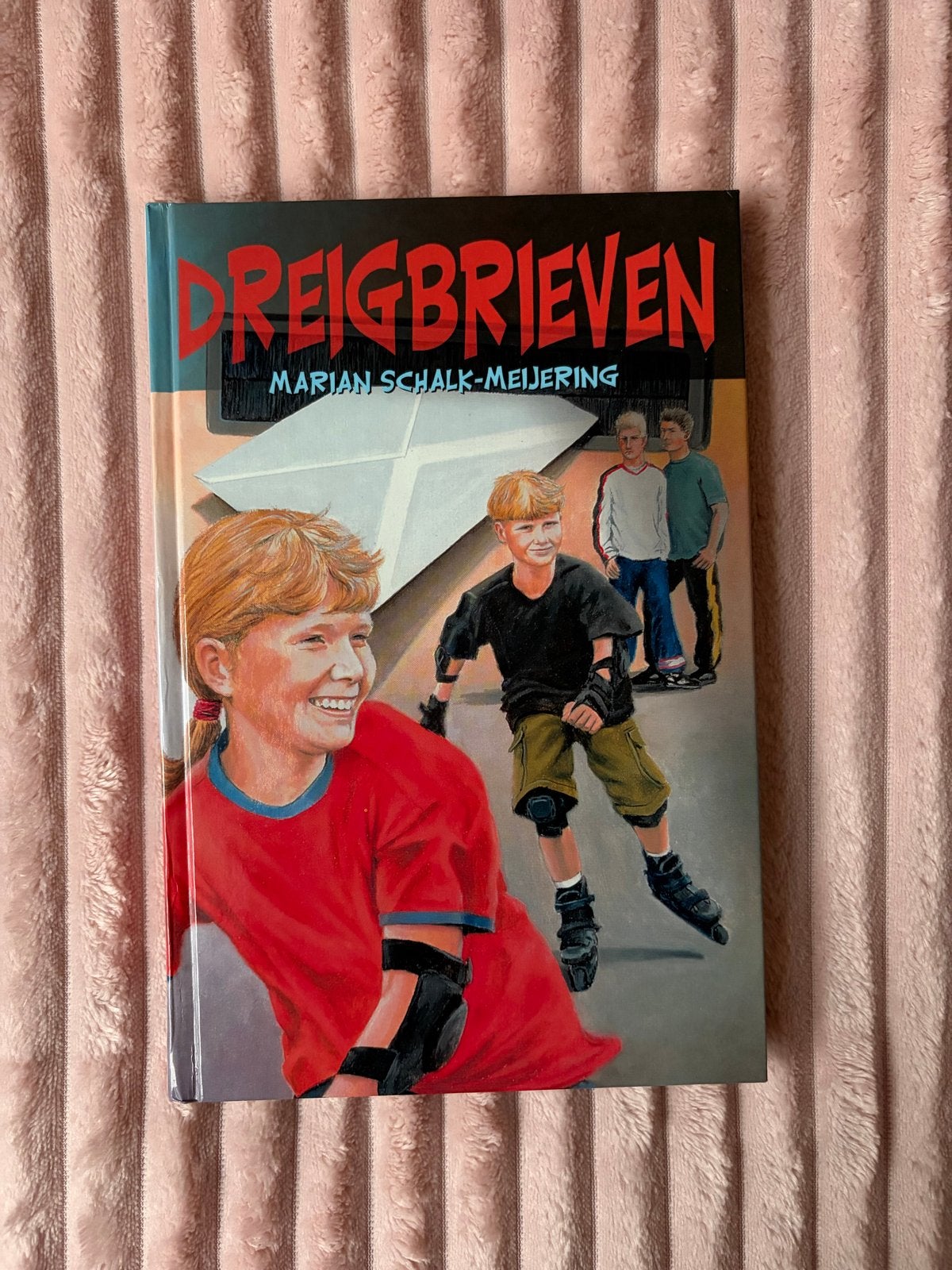 Dreigbrieven - Marian Schalk-Meijering (vanaf 10 jaar), Boeken, Verzenden, Zo goed als nieuw, Fictie algemeen