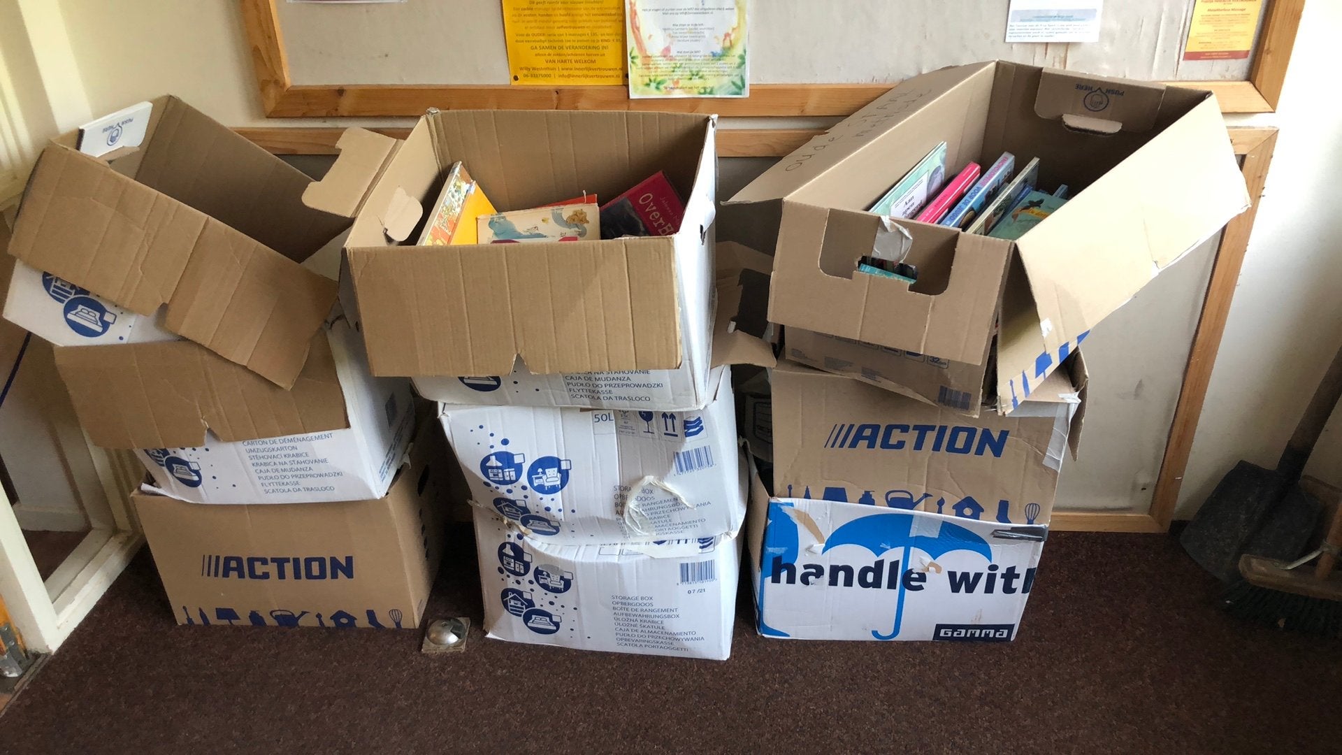 100 kinderboeken basisschool, Boeken, Ophalen of Verzenden, Zo goed als nieuw, Fictie algemeen
