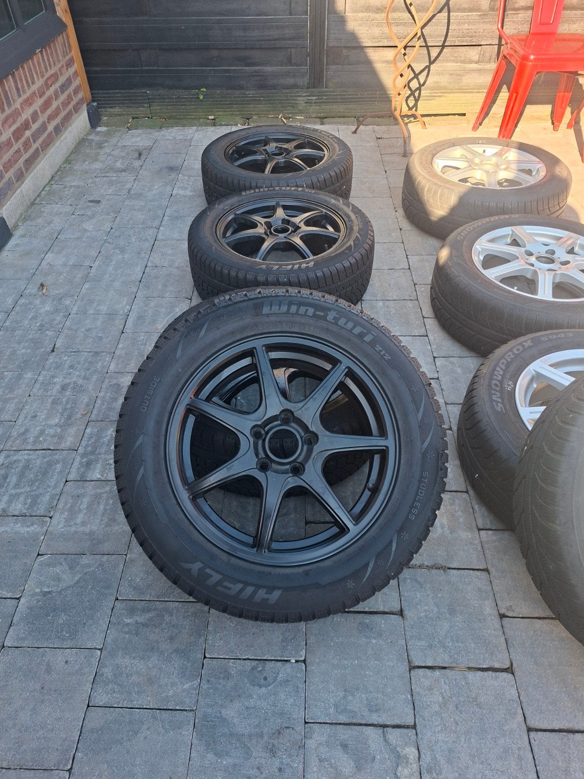5x108 ET 45 Zwarte 16 inch alu velgen + Hifly Win-turi, Ophalen, Gebruikt, 16 inch, Winterbanden