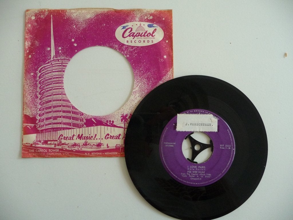 single PEE WEE HUNT - I LOVE PARIS - CAPITOL RECORDS, Ophalen of Verzenden, Gebruikt, 7 inch, Overige genres