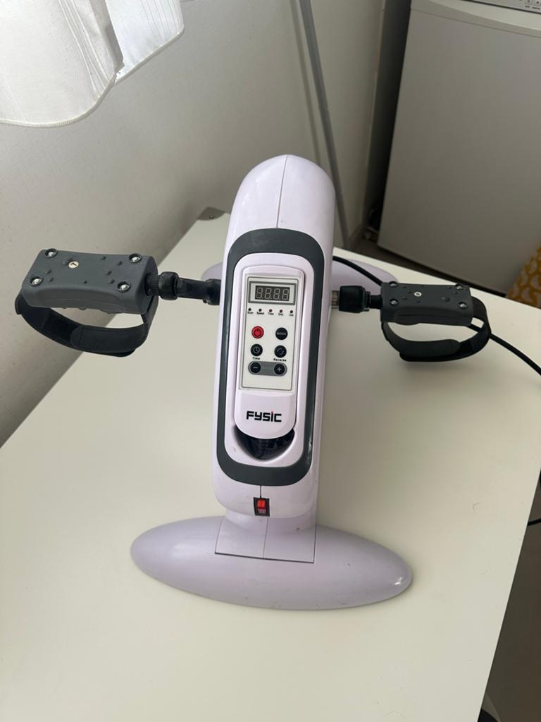 Fysic Mini Hometrainer - Compact en Efficiënt, Sport en Fitness, Ophalen of Verzenden, Zo goed als nieuw, Benen, Overige typen