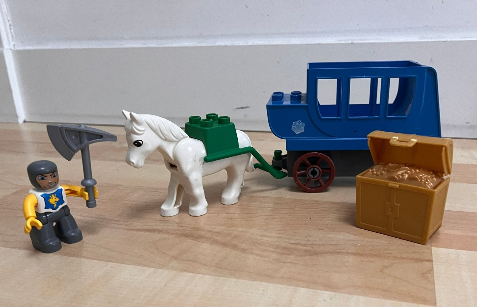 Duplo Koets met paard en ridder, Ophalen of Verzenden, Gebruikt, Duplo
