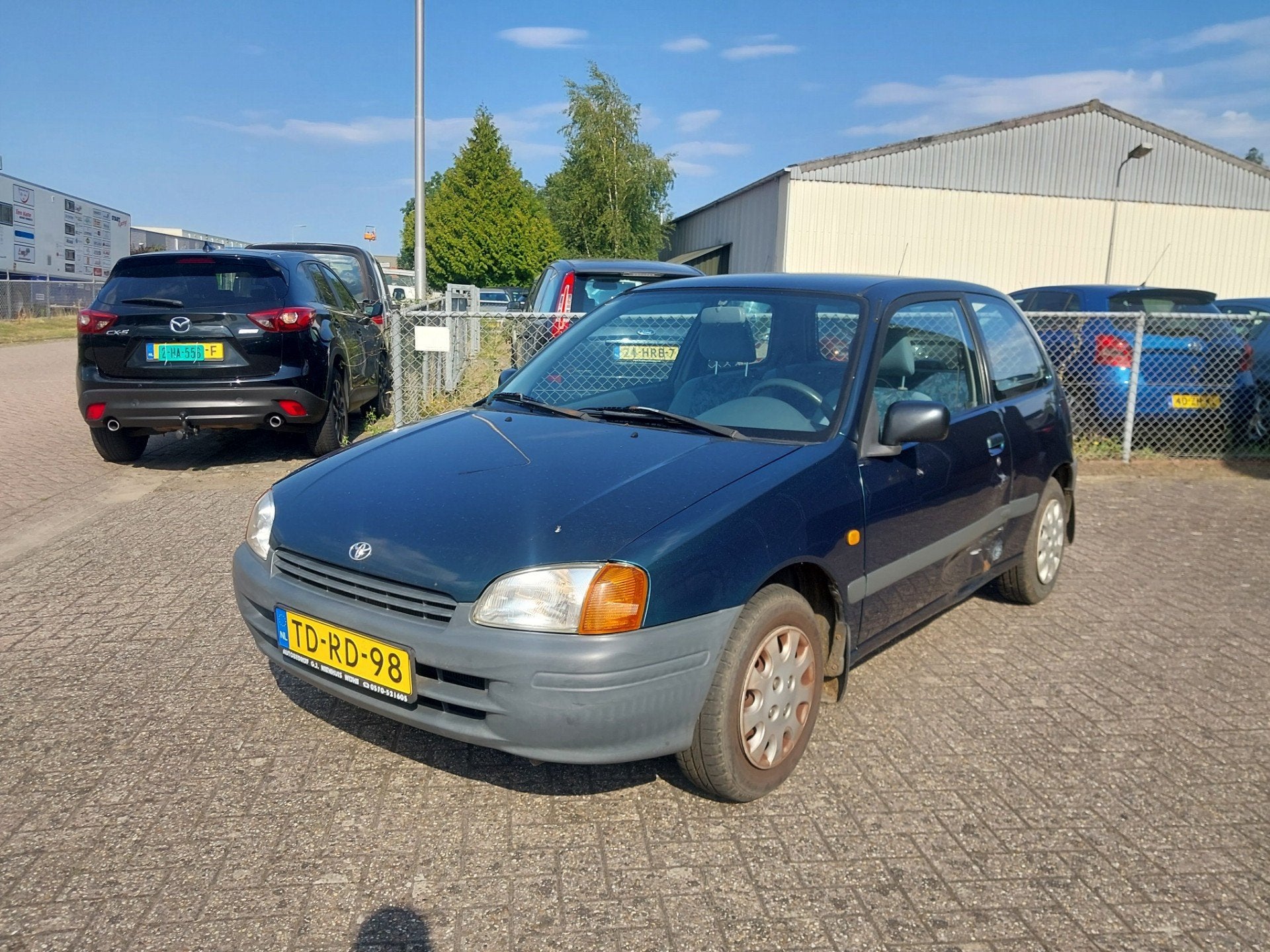 Toyota Starlet 1.3-16V ! EXPORTKOOPJE !, Auto's, 15 km/l, Gebruikt, 4 cilinders, Starlet