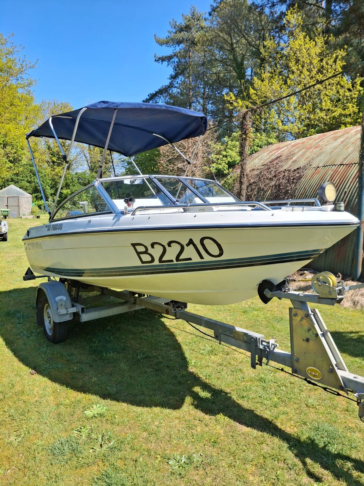 Four Winns 150 BR, Watersport en Boten, Overige merken, Gebruikt, Biminitop, Buitenboordmotor