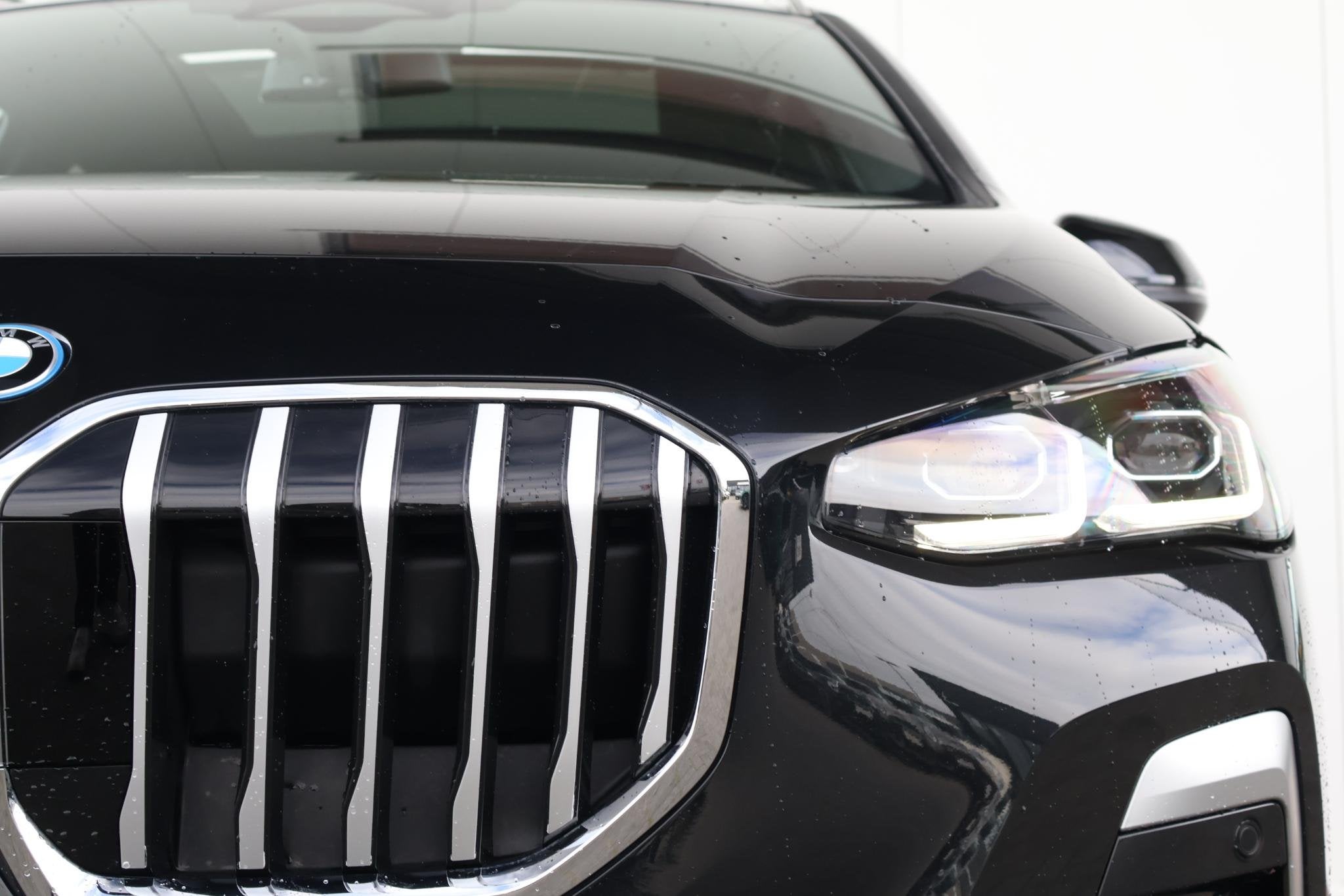BMW 2 Serie Active Tourer 225e xDrive | M-Sportpakket | LED, Auto's, Gebruikt, 150 min, Zwart, Bedrijf