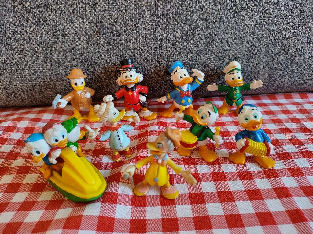 Oude Walt Disney figuurtjes Donald Duck etc 9 st., Ophalen of Verzenden, Donald Duck, Gebruikt, Beeldje of Figuurtje