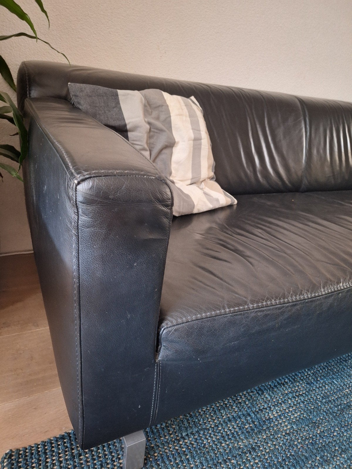 Topform 2,5-zits bank en fauteuil - Zwart leer, Ophalen, Gebruikt, 75 tot 100 cm, Leer