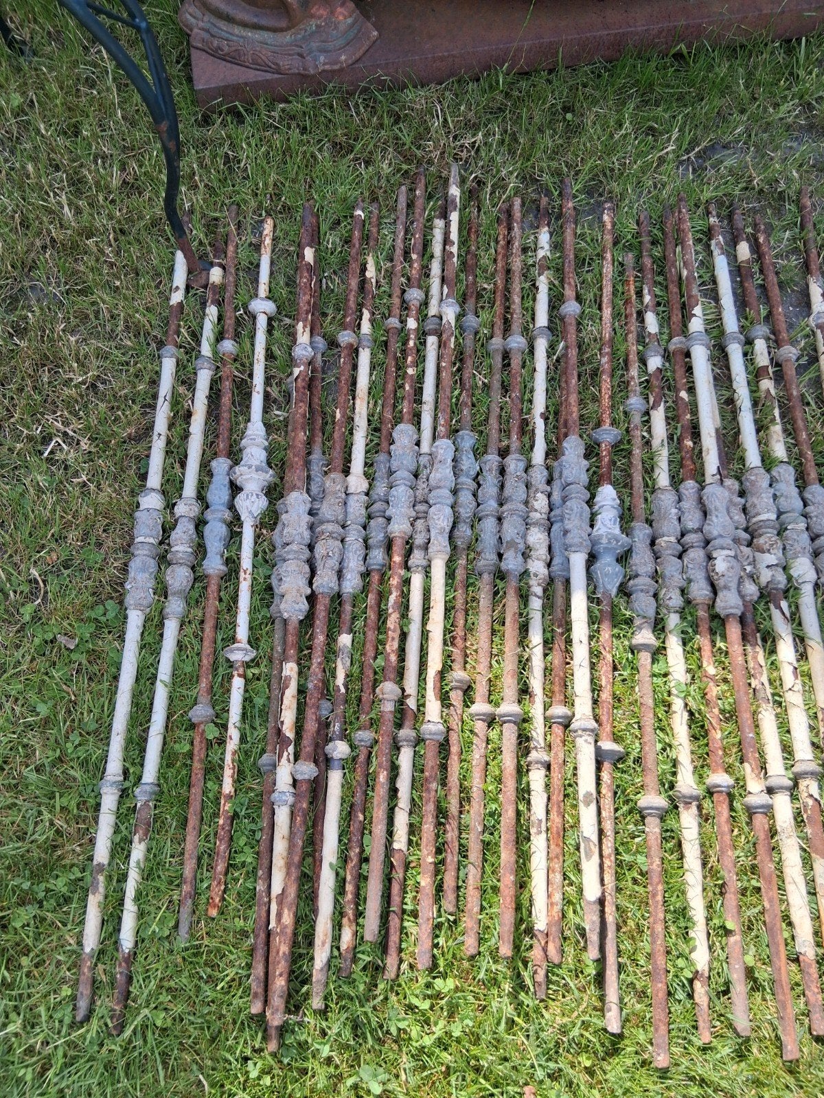 antieke ijzeren spijlen voor sierhekwerk of decoratie, Ophalen, Gebruikt, IJzer, Sierhekwerk
