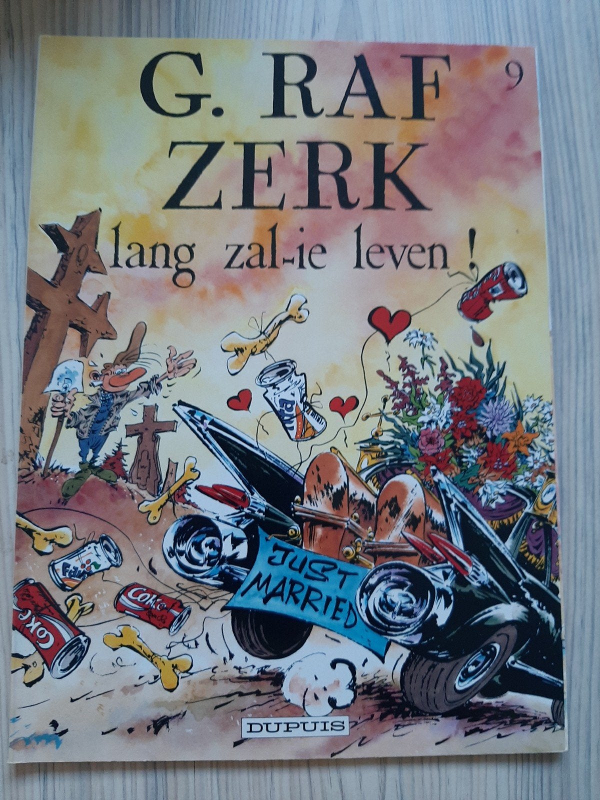 G. Raf Zerck - Lang zal-ie leven! (Stripboek), Eén stripboek, Ophalen of Verzenden, Gelezen, G. Raf Zerck
