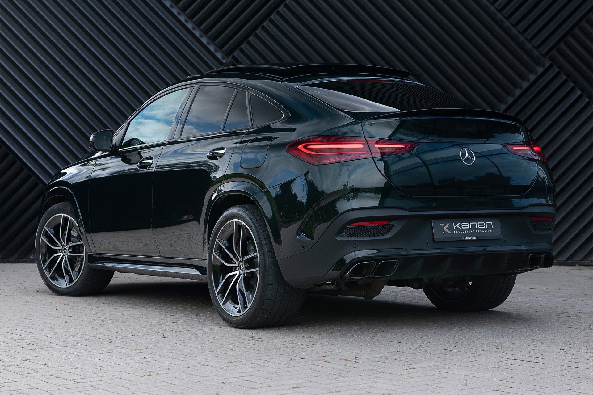 Mercedes-Benz GLE Coupé 400 e AMG 4MATIC Pano HUD Stoelvent, Auto's, Mercedes-Benz, Automaat, 12 maanden, Gebruikt, Zwart