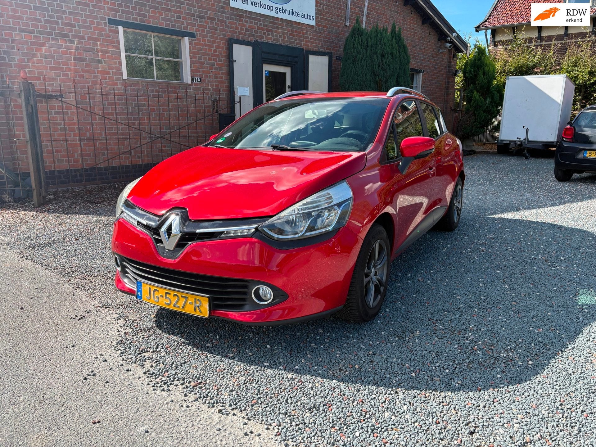 Renault Clio Estate 0.9 TCe Expression ( Airco + Navigatie ), Voorwielaandrijving, Stof, Zwart, Handgeschakeld
