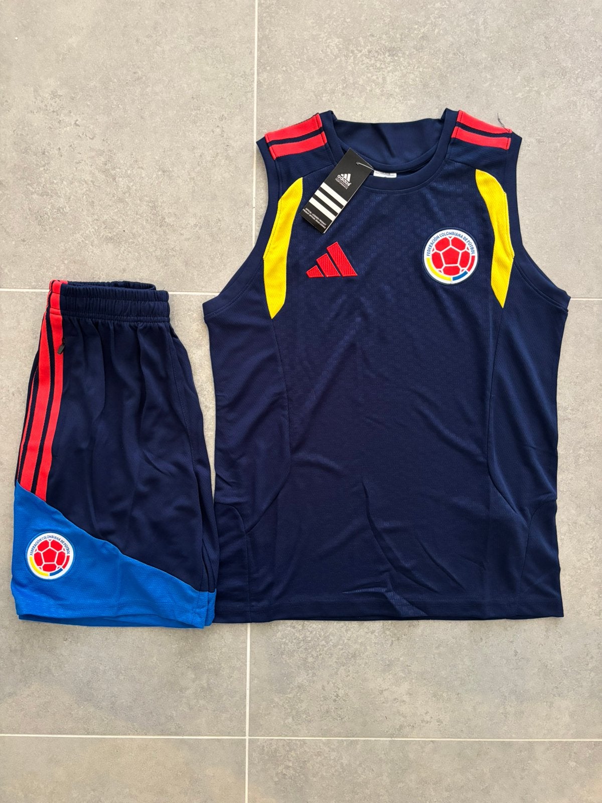 Colombia Sleeveless Set, Sport en Fitness, Voetbal, Ophalen of Verzenden, Nieuw, Set