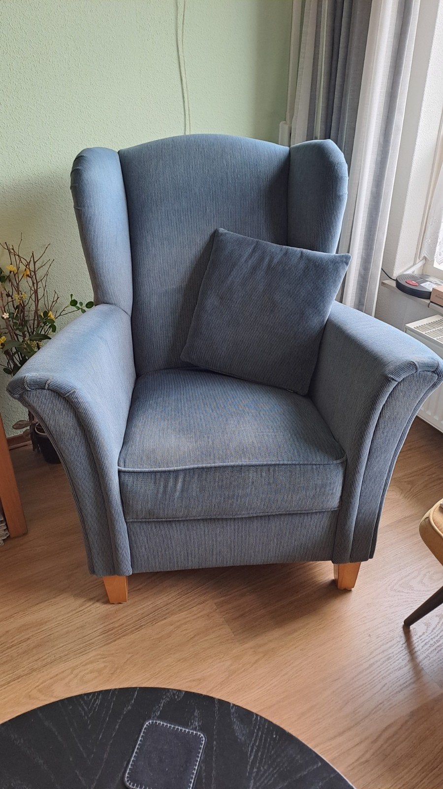 Fauteuil blauw met kussentje (Drachten), Ophalen of Verzenden, Zo goed als nieuw, 75 tot 100 cm, 50 tot 75 cm