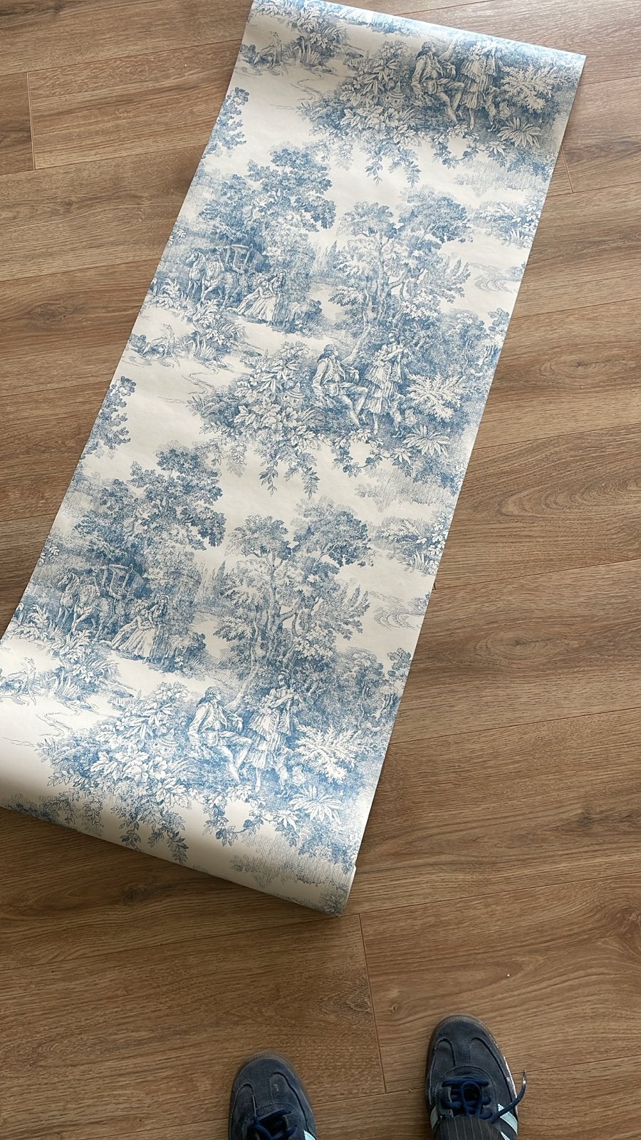 BORÅSTAPETER Toile de Jouy Vliesbehang - 3 nieuwe rollen, Ornamentaal, Ophalen of Verzenden, Klassiek, Vliesbehang