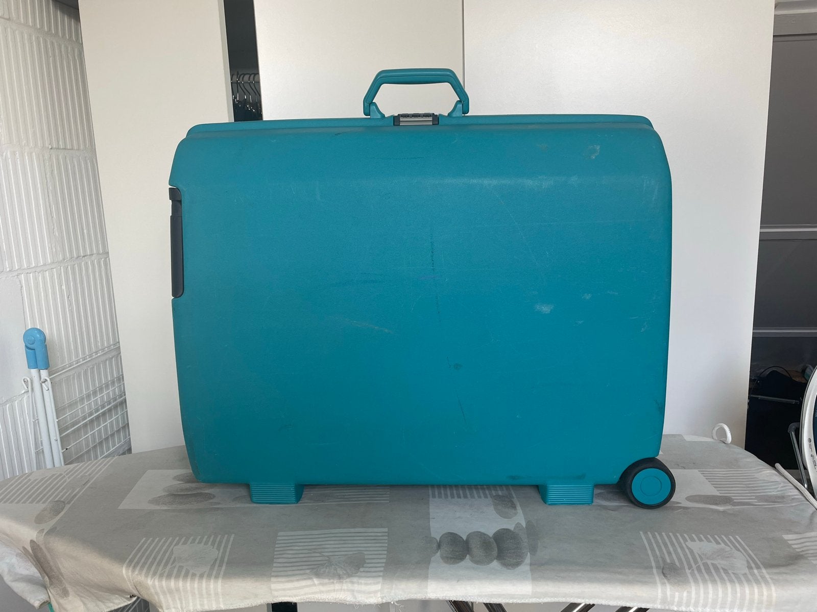 Samsonite Koffer - Turquoise met Wieltjes Slot in goedestaat, Gebruikt, Hard kunststof, 45 tot 55 cm, Slot