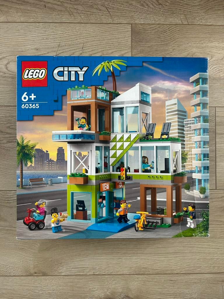 Lego 60365 - Lego City Appartementengebouw - *NIEUW*, Lego, City, Nieuw, Ophalen of Verzenden