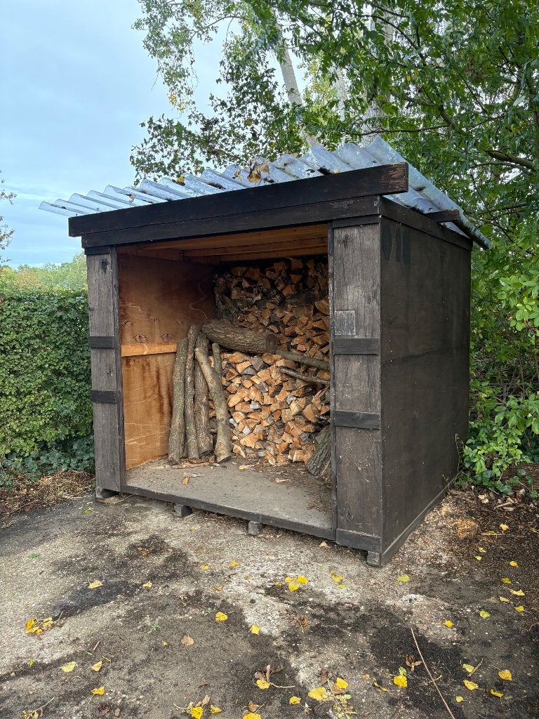 Openhaardhout hok / berging, Ophalen, Gebruikt, Hout, Overige typen